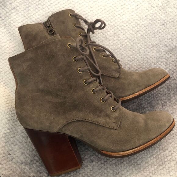 Kork-Ease ELFA Women’s Size 8.5M Taupe Suede Lace-Up Ankle Boots Block Heel - Picture 4 of 12